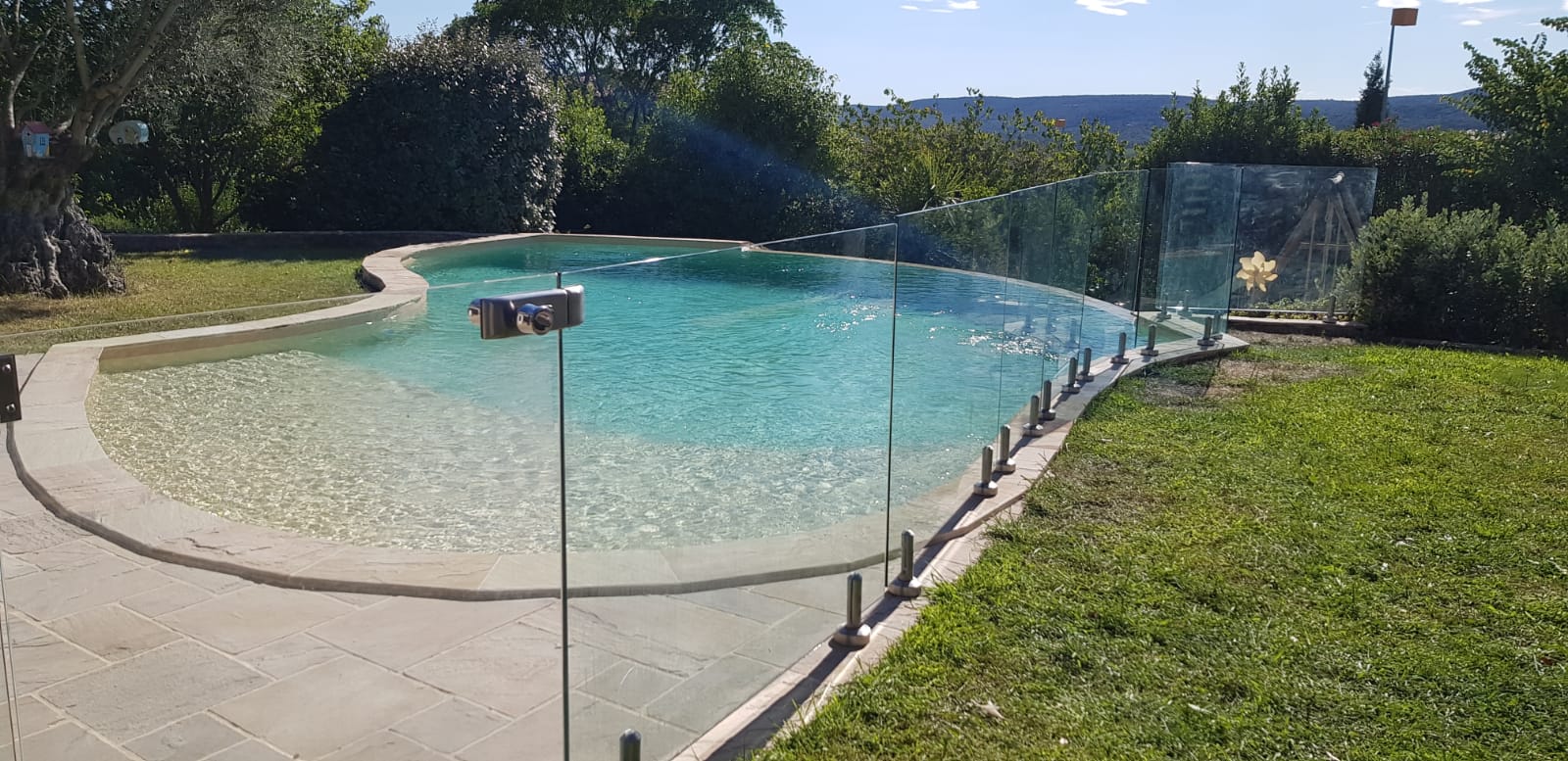 Piscine rénovée après